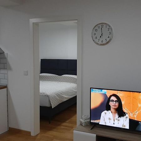 Apartman 222 Brcko Bagian luar foto