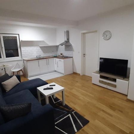 Apartman 222 Brcko Bagian luar foto
