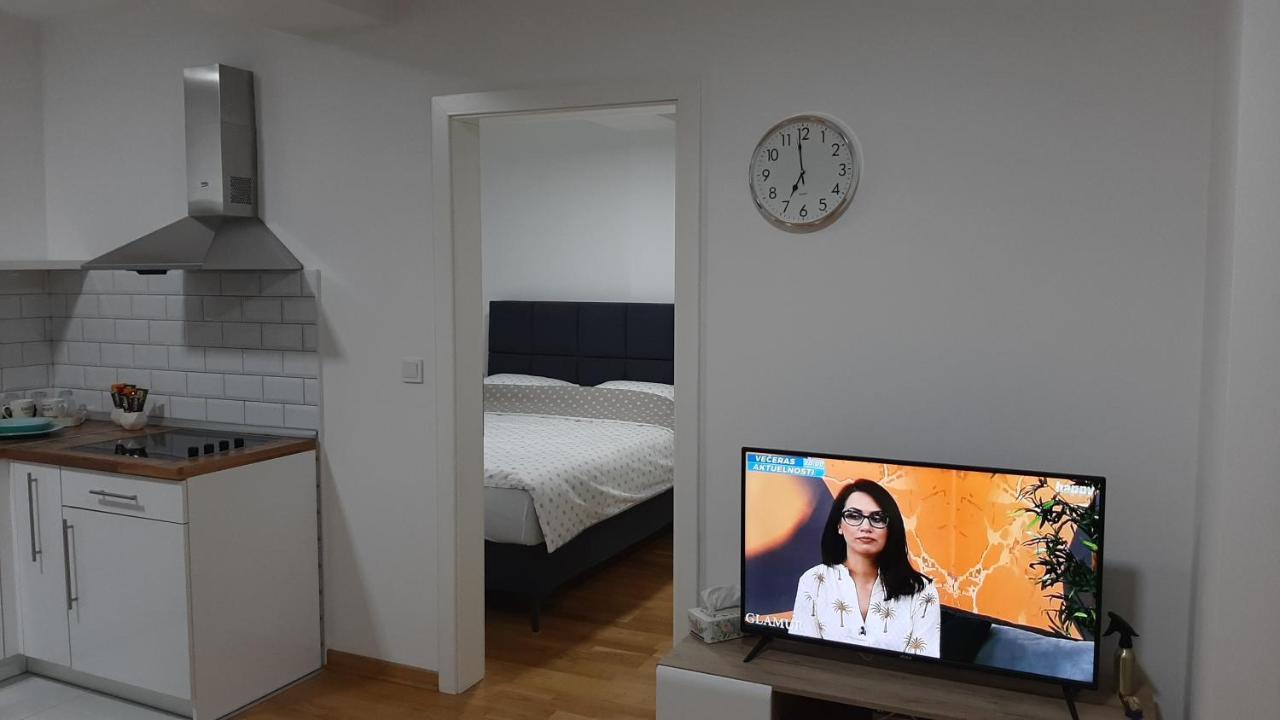 Apartman 222 Brcko Bagian luar foto
